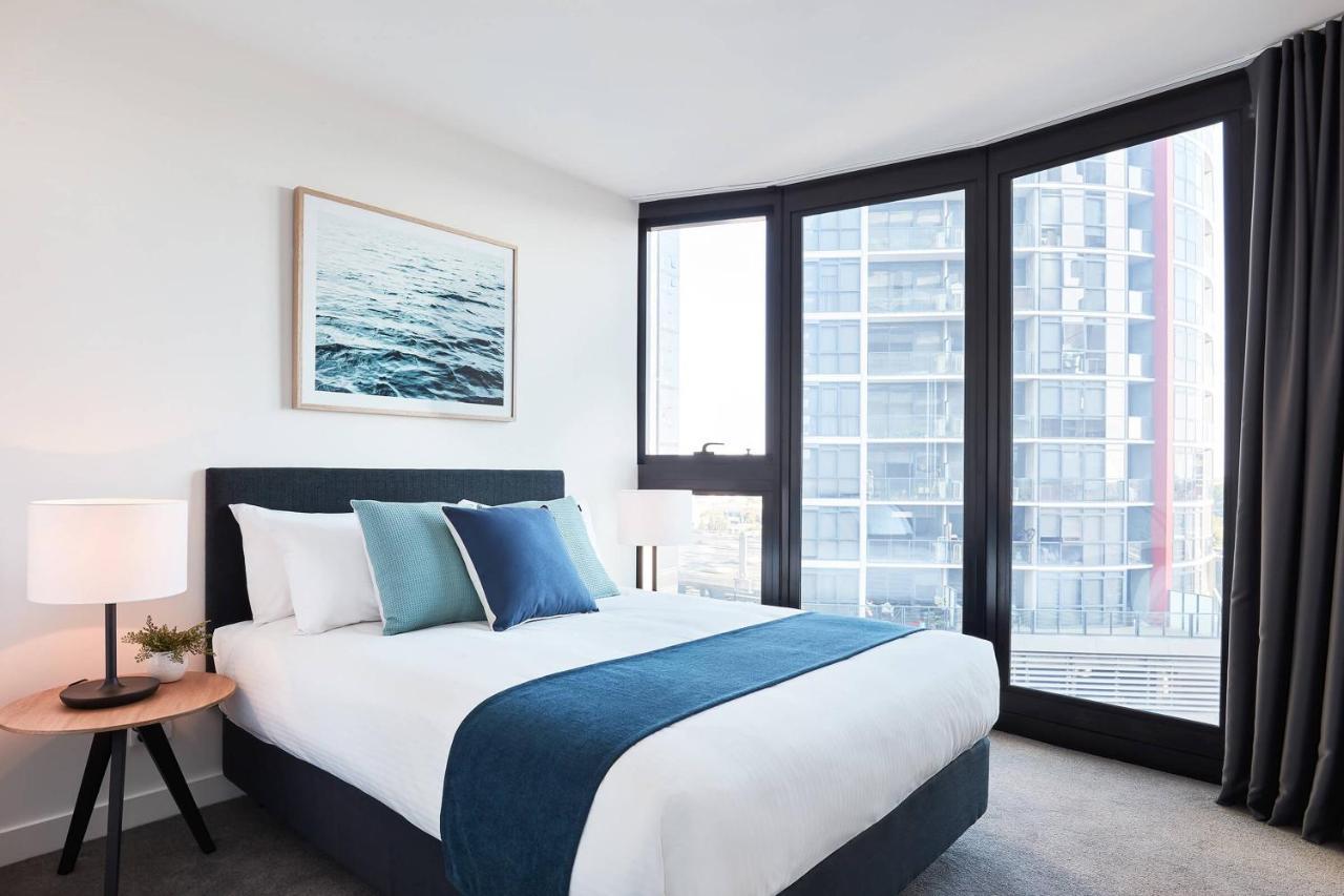 Shadow Play By Peppers Hotel Melbourne Bagian luar foto